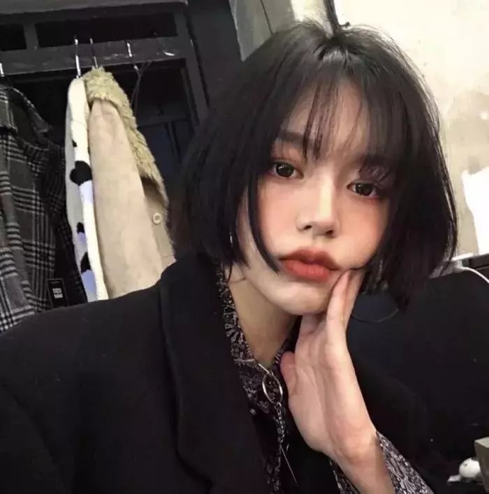 一个死者对生者的访问 在线观看