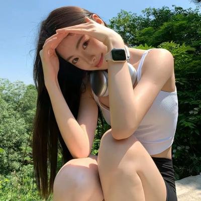 她不当女主很多年 在线观看